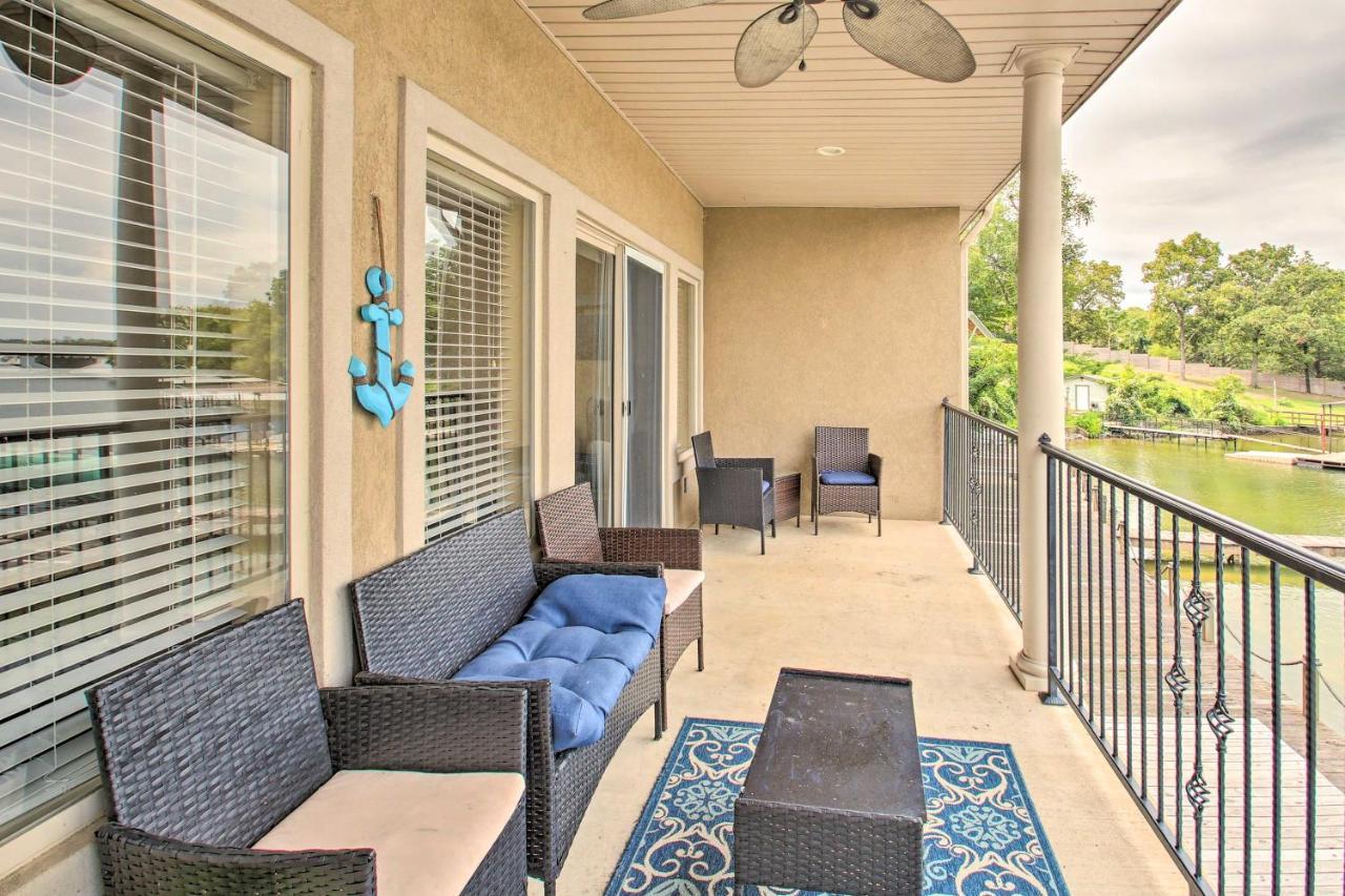 Lakefront Hot Springs Condo With Balcony And Boat Slip Exterior photo